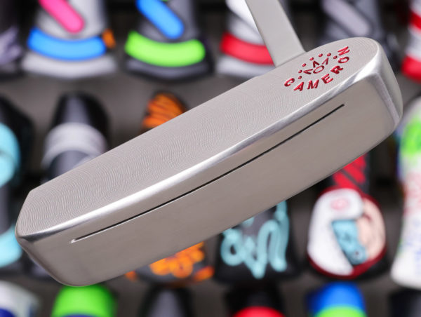 scotty cameron tour only sss newport beach handstamped circle t 340g putter with script titleist and sight dot golf club