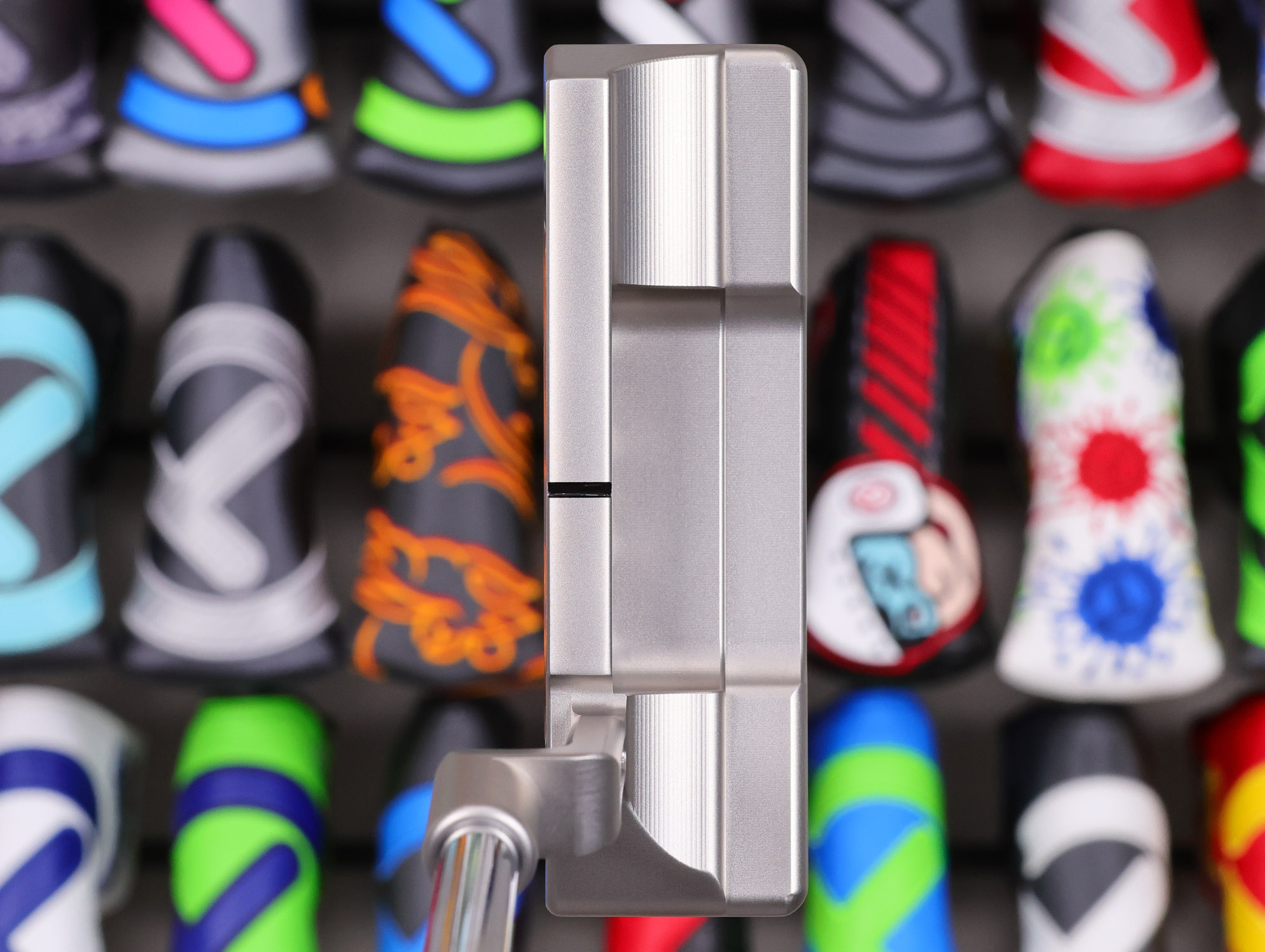 scotty cameron tour only timeless plus buttonback teryllium circle t 360g putter with top line golf club