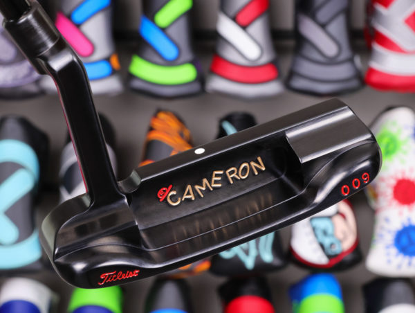 scotty cameron tour only brushed black carbon 009 circle t 350g putter with crowned scm and s hat stamps and black shaft golf club