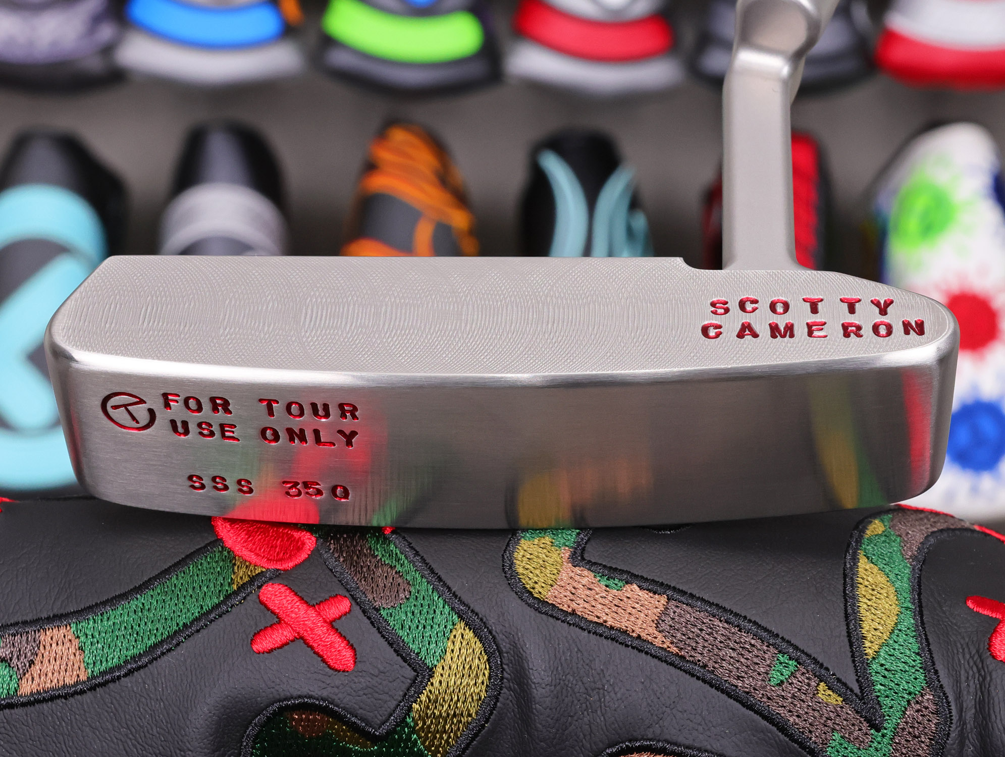 scotty cameron tour only sss timeless newport 2 circle t 350g putter with triple cherry bombs golf club