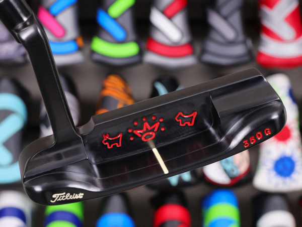 scotty cameron tour only brushed black carbon steel 009 circle t 350g putter with bulldog 7 point crown and scotty dog stamps golf club