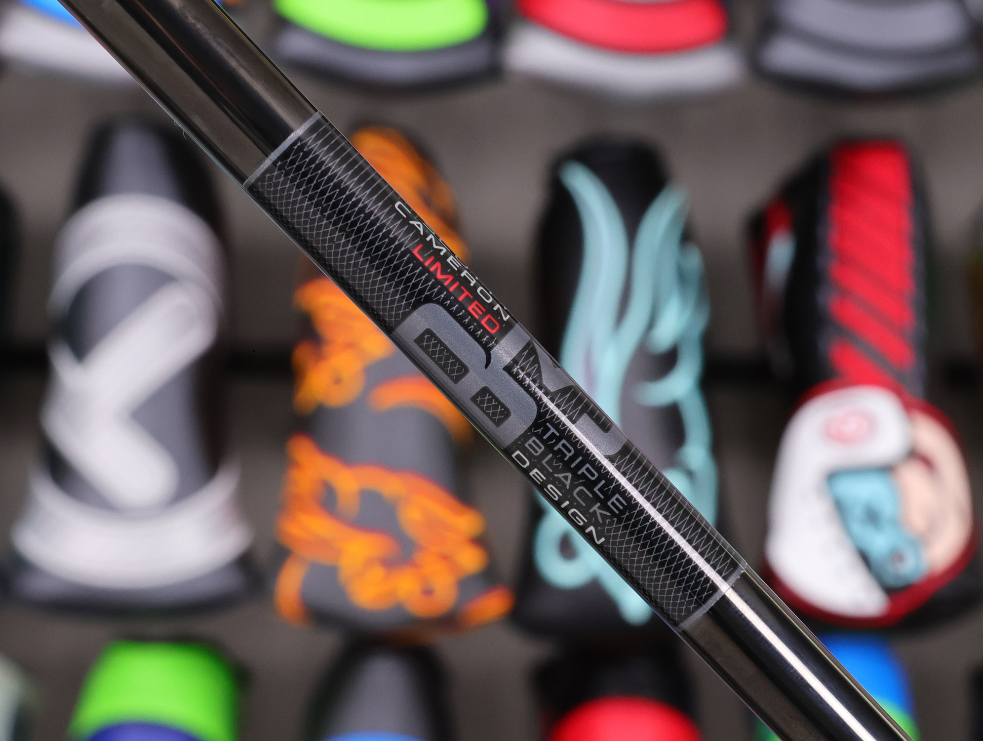 Scotty Cameron Limited Release B3 Triple Black Newport 2 Long Neck 34″ - Image 4