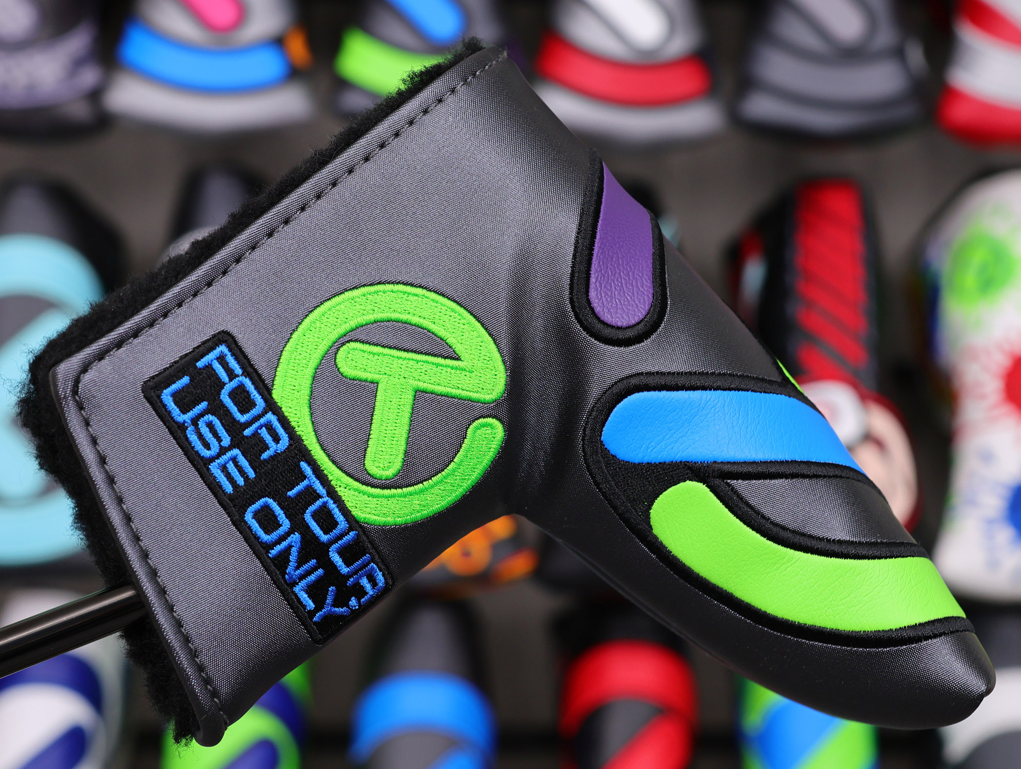 Scotty Cameron Tour Only Black & Chromatic Blue GSS Insert TNP Newport Concept 1 Circle T 360G w/ Black Shaft - Image 11