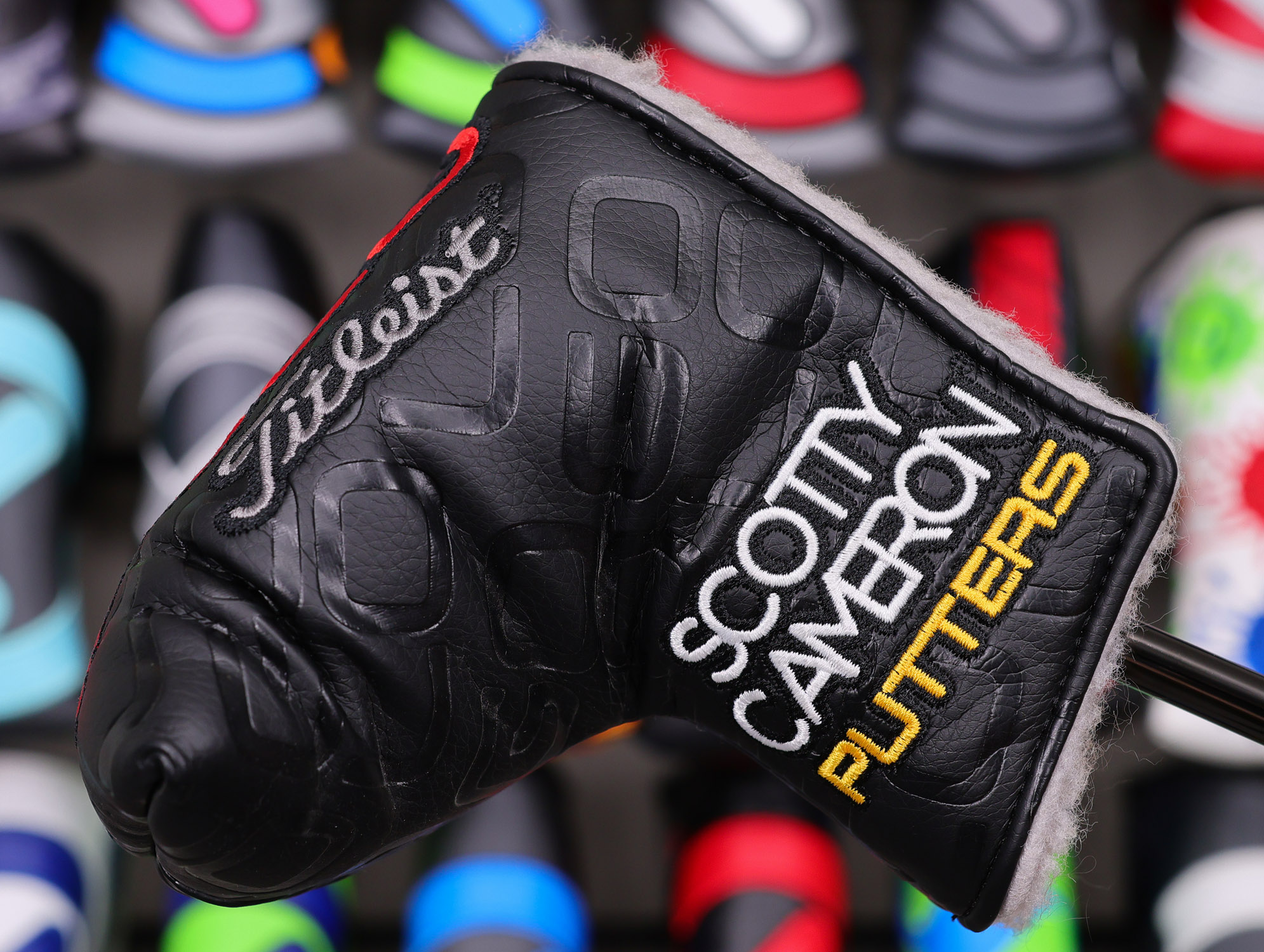 Scotty Cameron Tour Only Black SSS GoLo M3 Circle T 370G w/ Black CT Shaft & Copper/Tungsten 25G CT Weights - Image 9