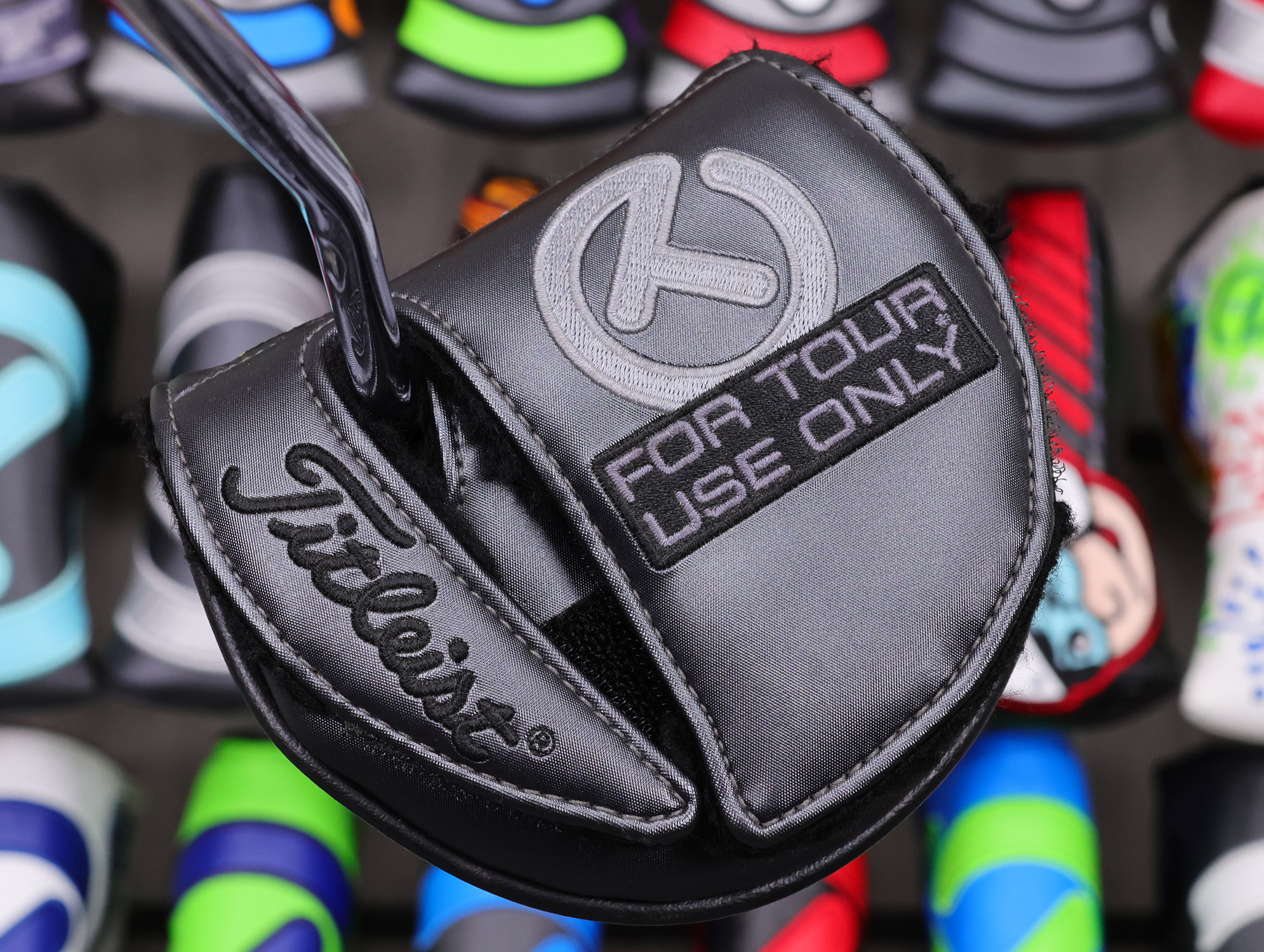 Scotty Cameron Tour Only Black SSS Phantom X T5 Circle T 350G w/ Top Line - Image 11