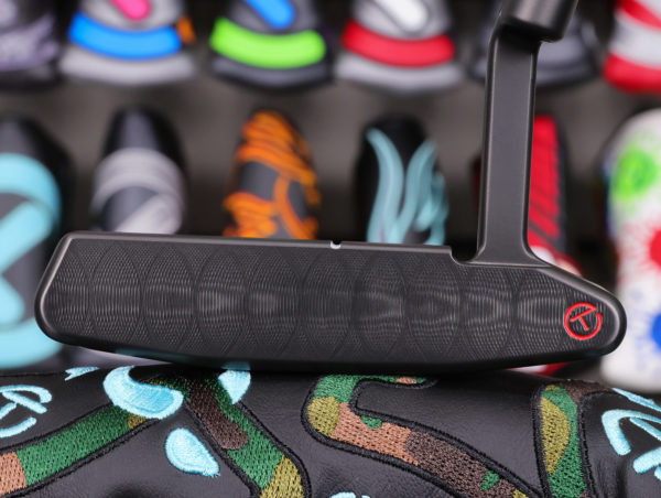 scotty cameron tour only black gss timeless newport 2 circle t 340g putter with 7 point crown and top line golf club