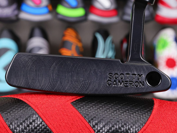 scotty cameron tour only brushed black carbon timeless circle t 350g putter with single milled cherry bombs golf club