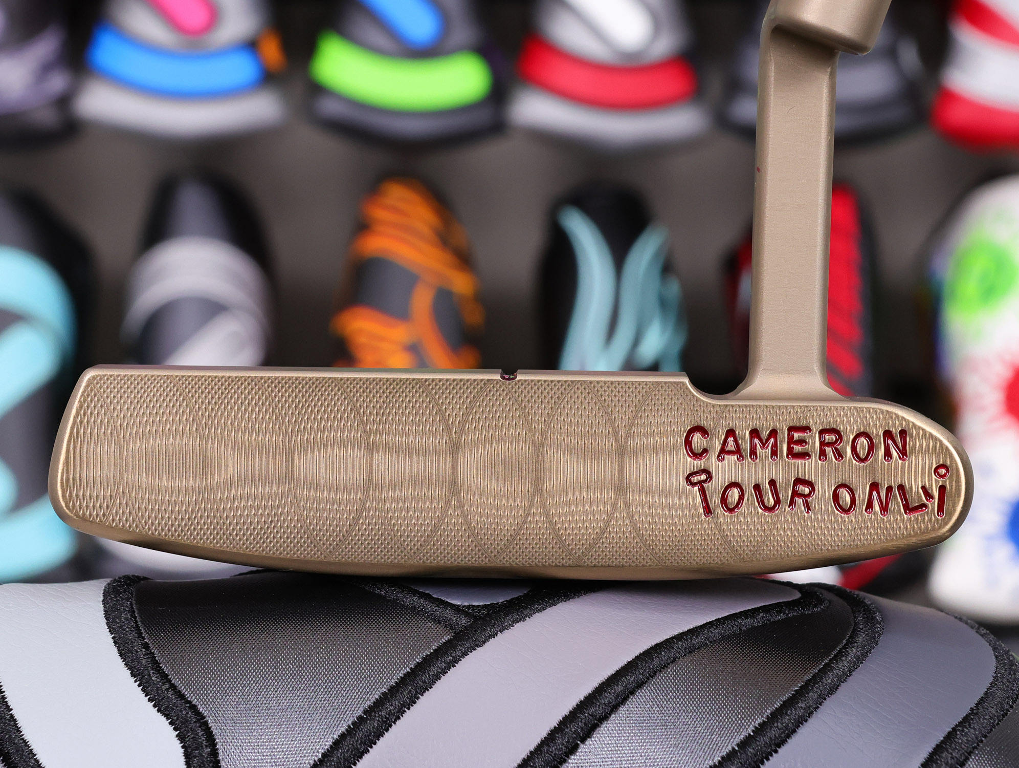 scotty cameron tour only chromatic bronze gss masterful 009m circle t 350g putter with hammer stamp and top line golf club