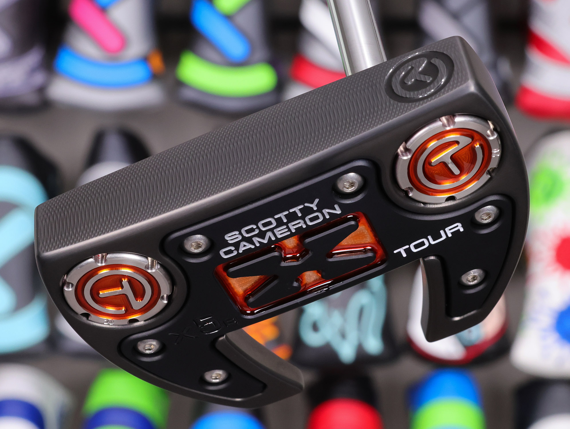 scotty cameron tour only black sss futura x5r circle t 360g putter with translucent orange paint and triple sight dots golf club