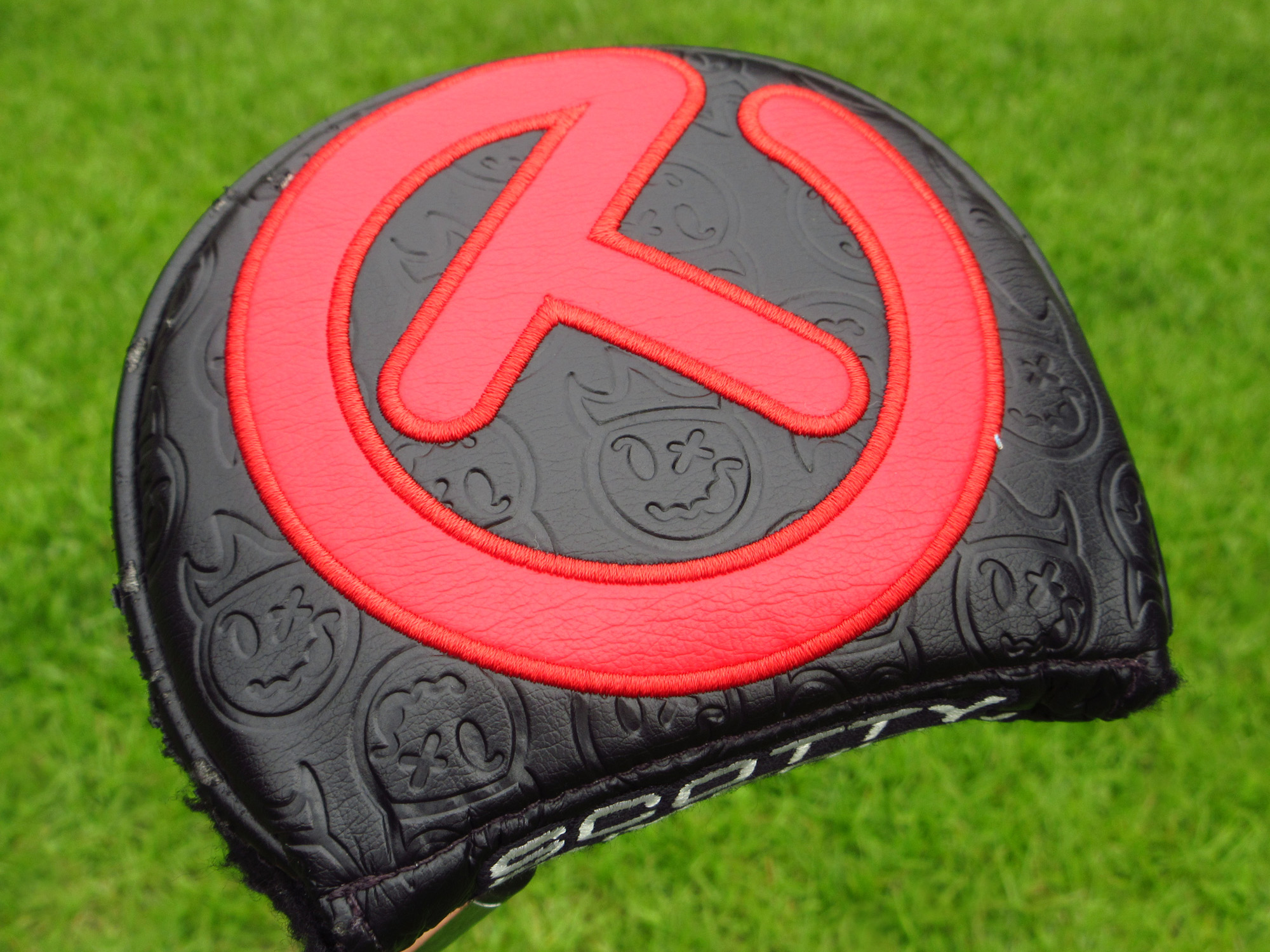 Scotty Cameron Tour Only Black SSS Phantom X T11.5 Circle T 360G w/ “Hot Head Harry” CT Headcover - Image 11