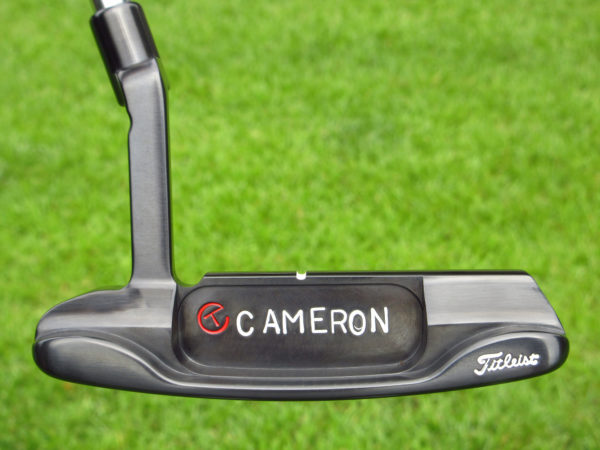 scotty cameron tour only brushed black carbon newport handstamped circle t putter with jackpot johnny stamp and top line golf club