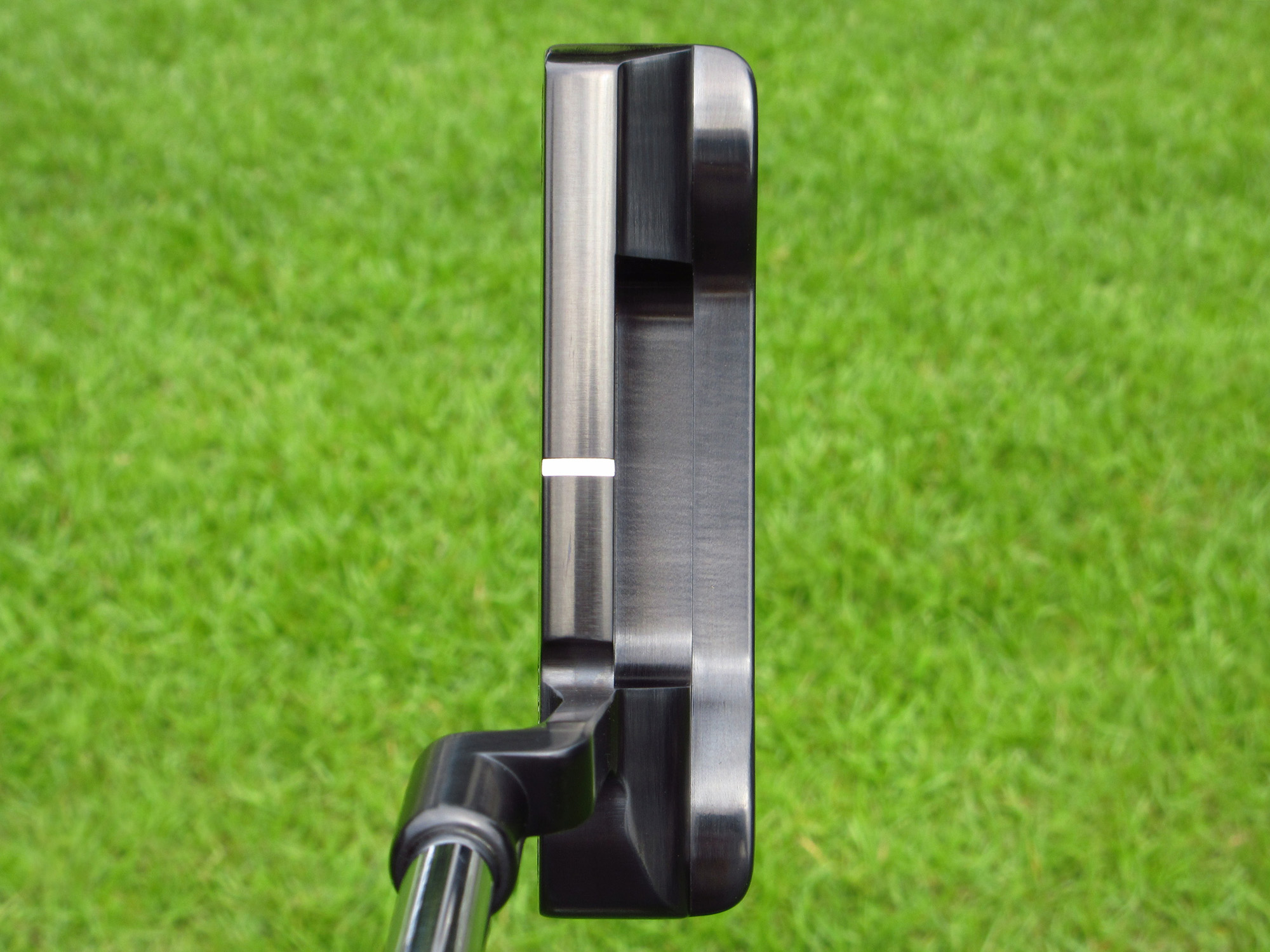 scotty cameron tour only brushed black carbon newport handstamped circle t putter with jackpot johnny stamp and top line golf club
