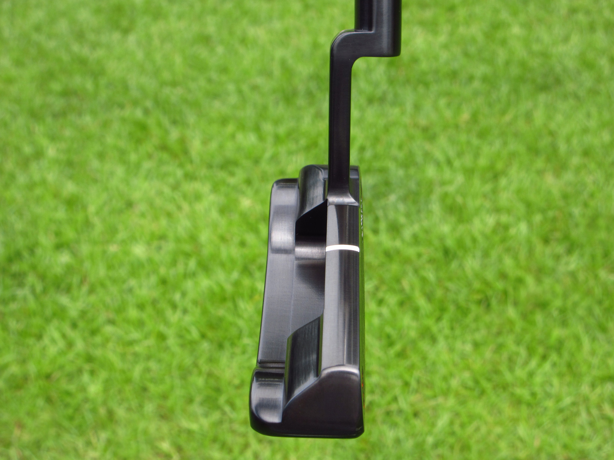 scotty cameron tour only brushed black carbon newport handstamped circle t putter with jackpot johnny stamp and top line golf club