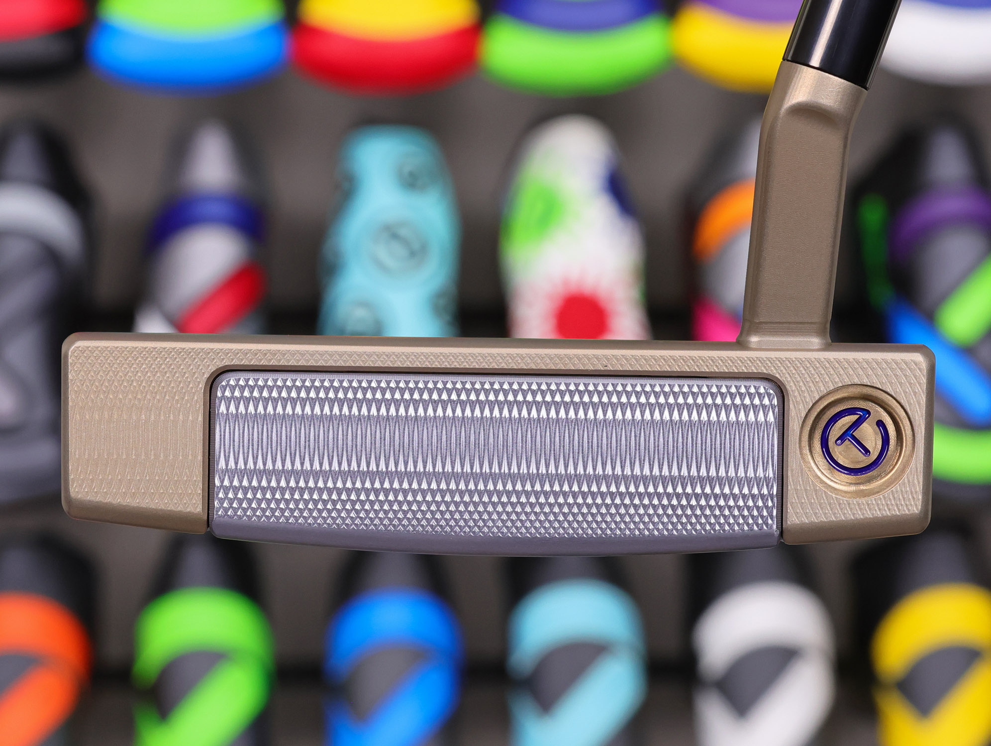 scotty cameron tour only chromatic bronze fastback tfb 1.5 select circle t 360g putter with t line alignment and black shaft golf club