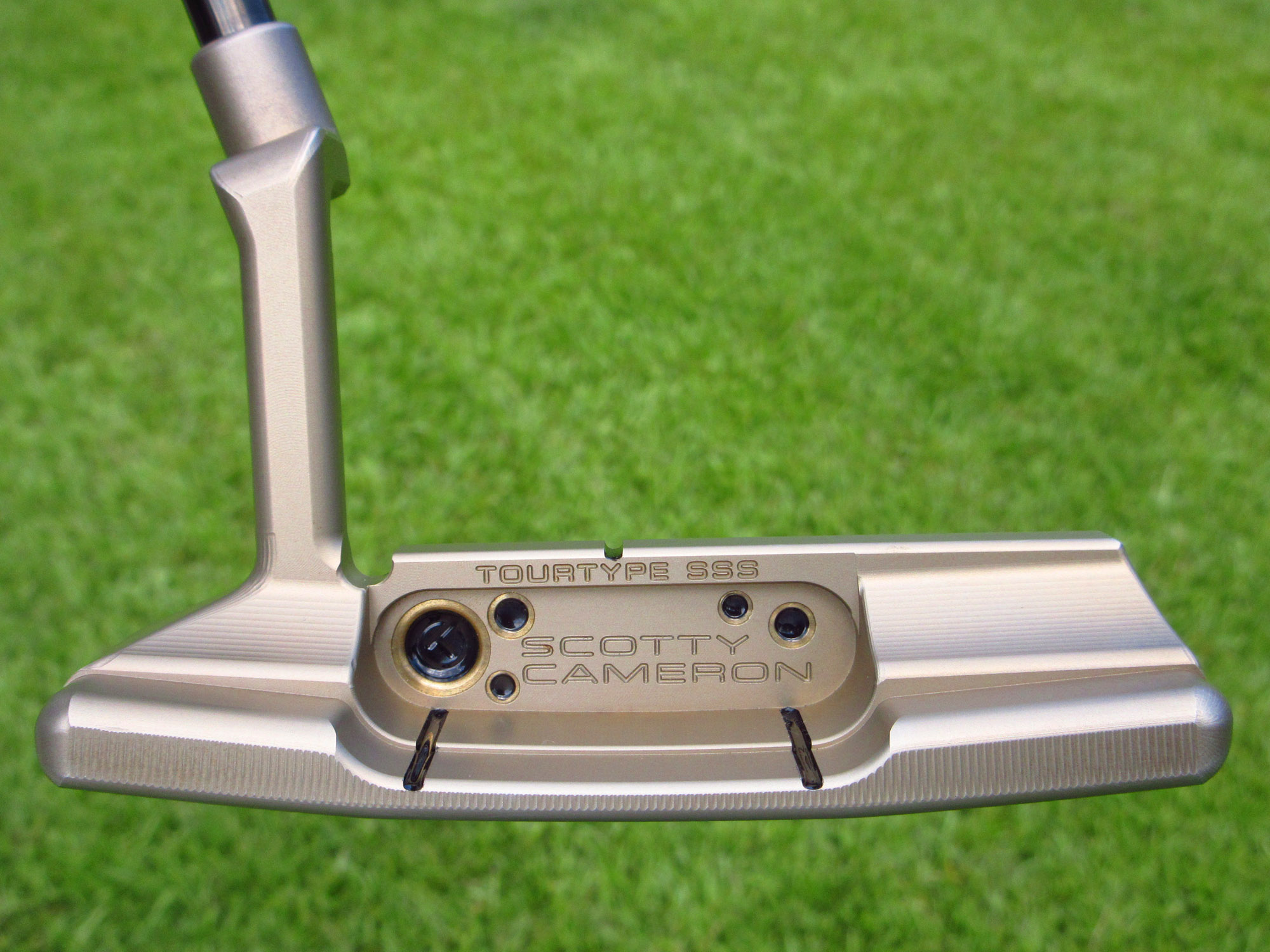 scotty cameron tour only chromatic bronze deep milled timeless tourtype circle t putter with top line and dual flange lines golf club