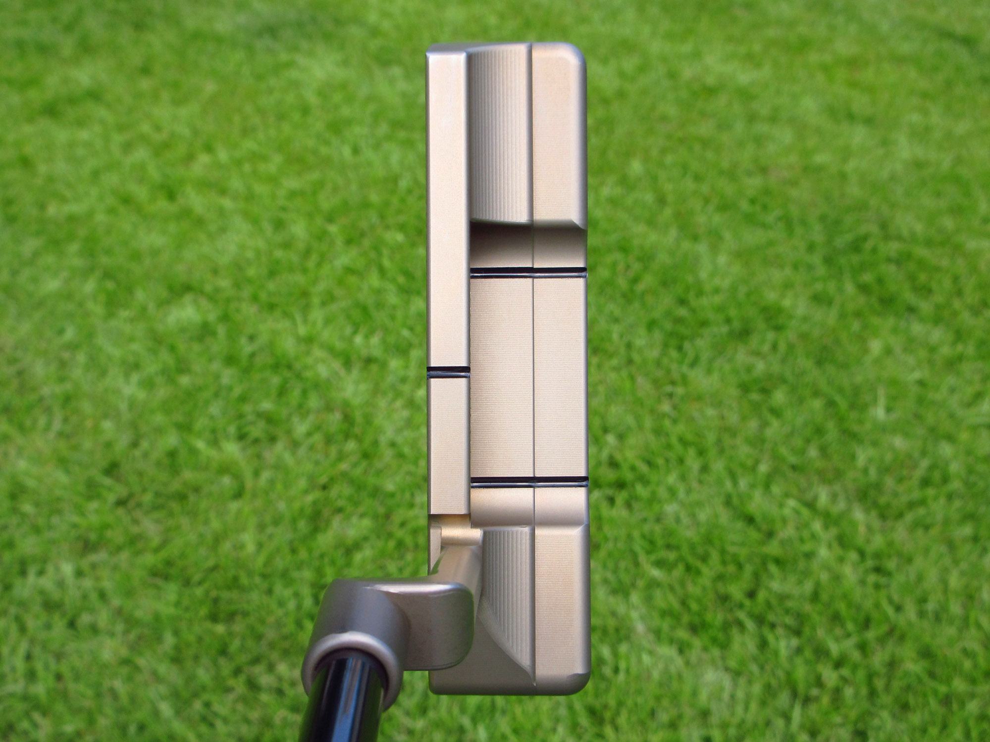 scotty cameron tour only chromatic bronze deep milled timeless tourtype circle t putter with top line and dual flange lines golf club
