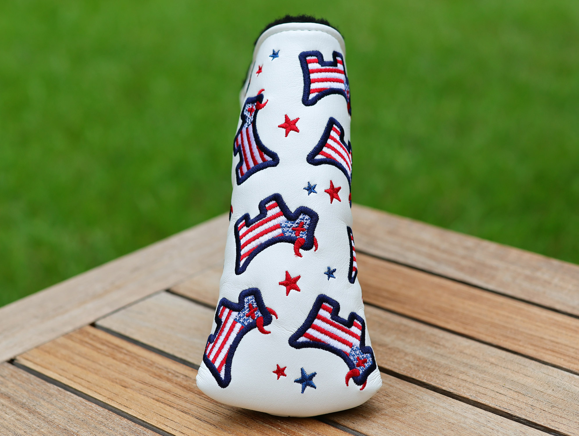 Scotty Cameron Custom Shop “USA Junk Yard Dogs” Blade Headcover - Image 3