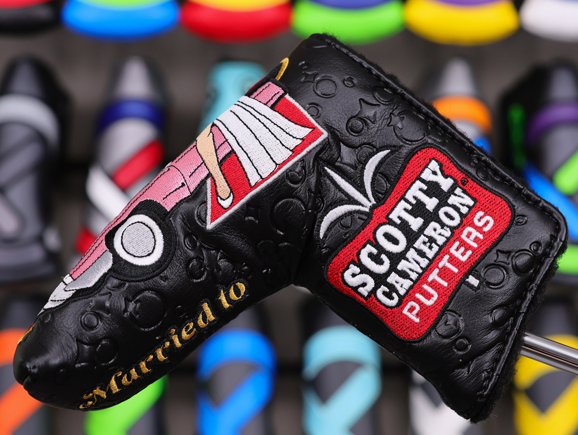 Scotty Cameron “For Tour Use Only” 2019 Viva Las Vegas “Married to the Game” Circle T Blade Headcover - Image 3