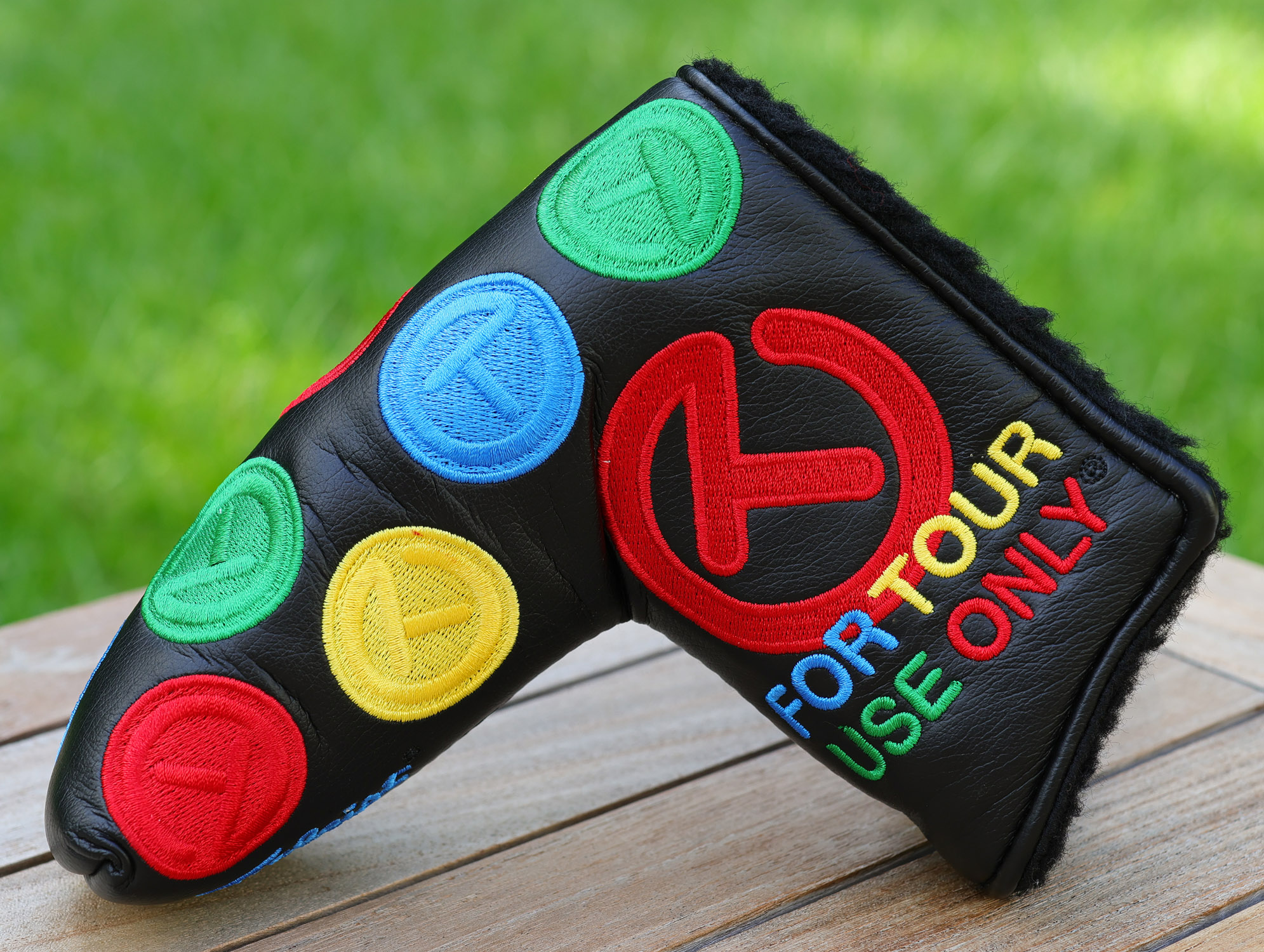 Scotty Cameron “For Tour Use Only” Black Twister Dancing Circle T Blade Headcover