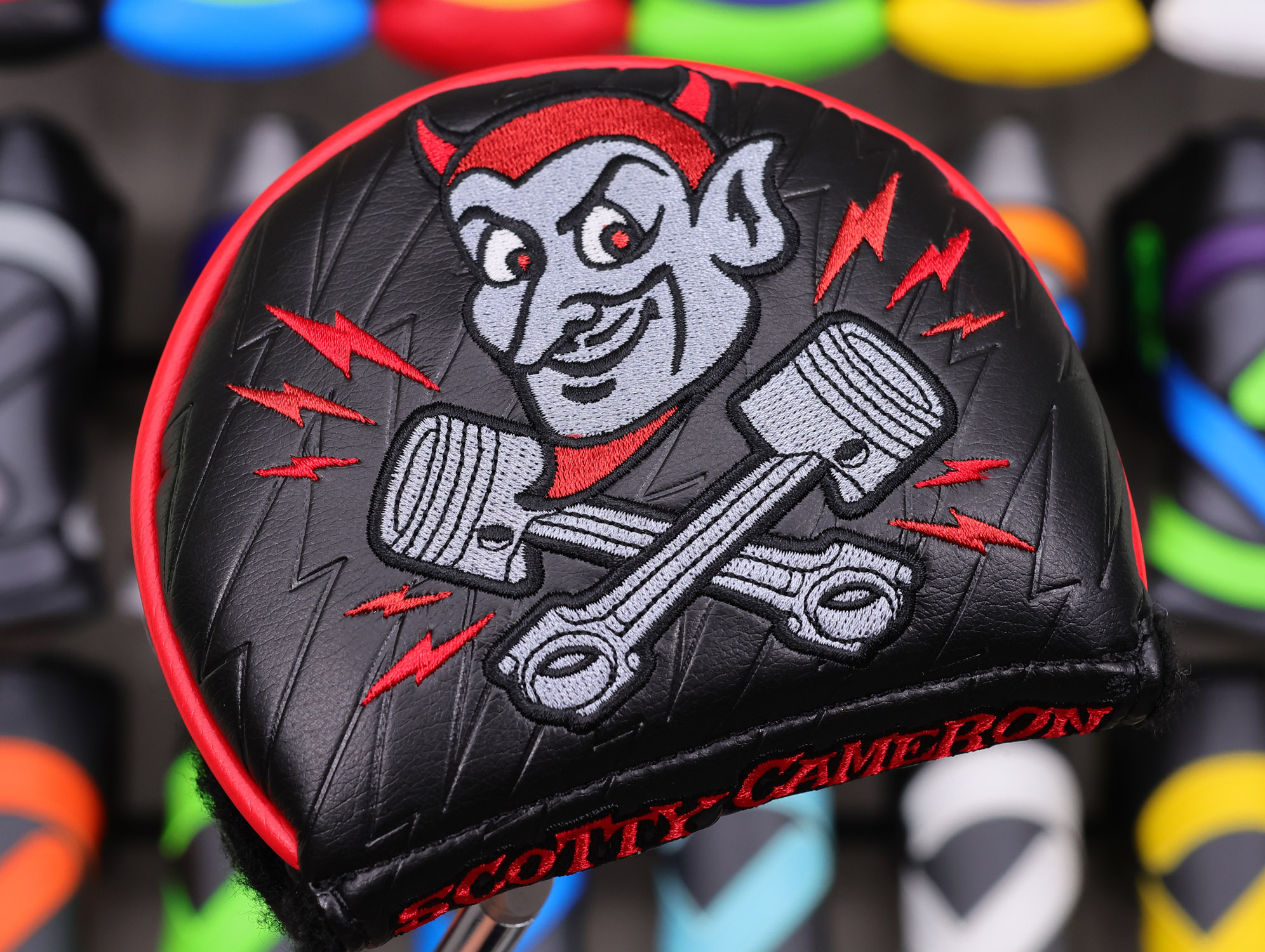 Scotty Cameron Speed Shop Limited Release Black & Red “Speed Demon” Mid Round Headcover