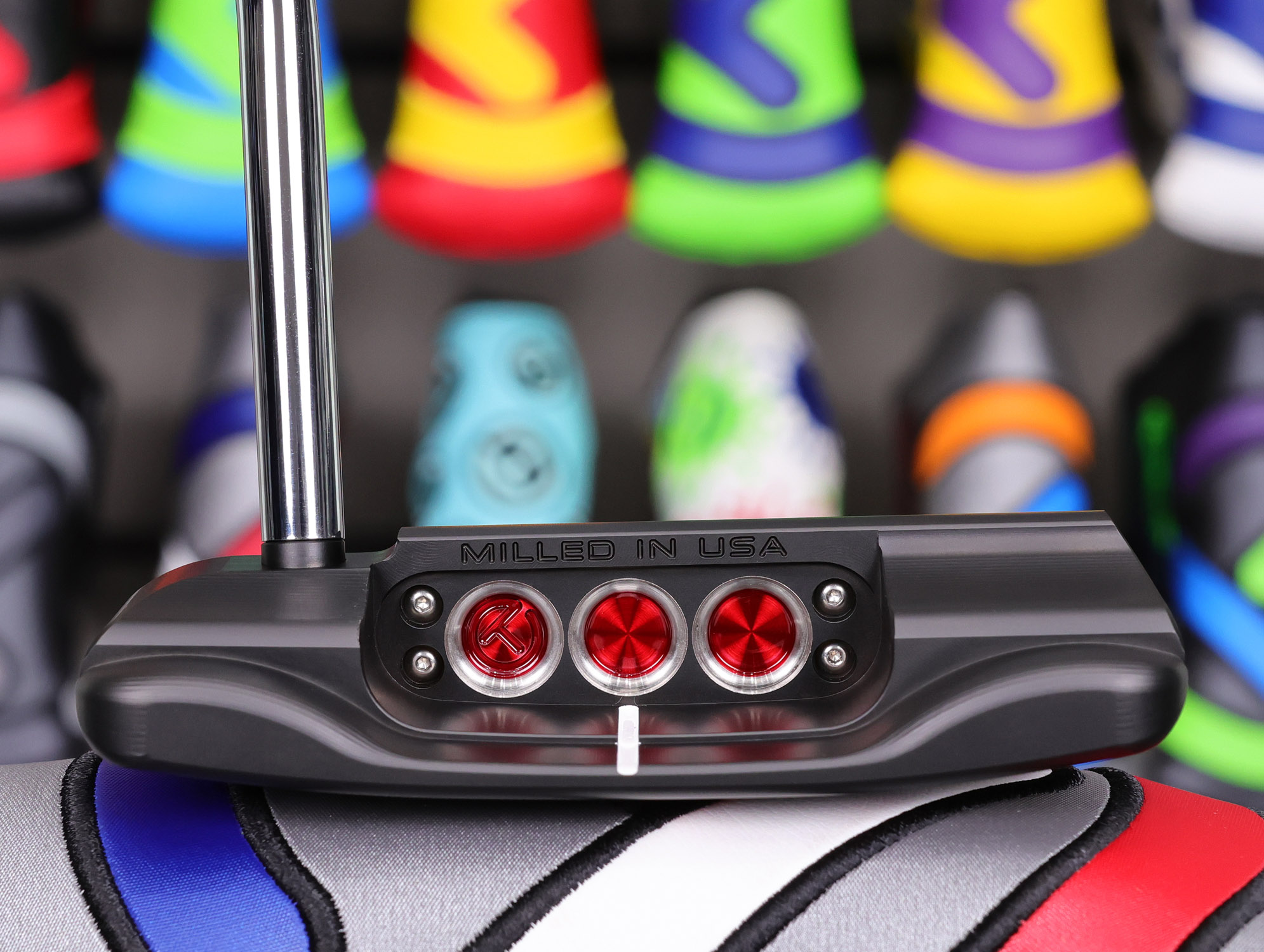 scotty cameron tour only black catalina studio style circle t 350g putter with carbon steel chain link milled insert and tour only single bend shaft for slight toe hang golf club