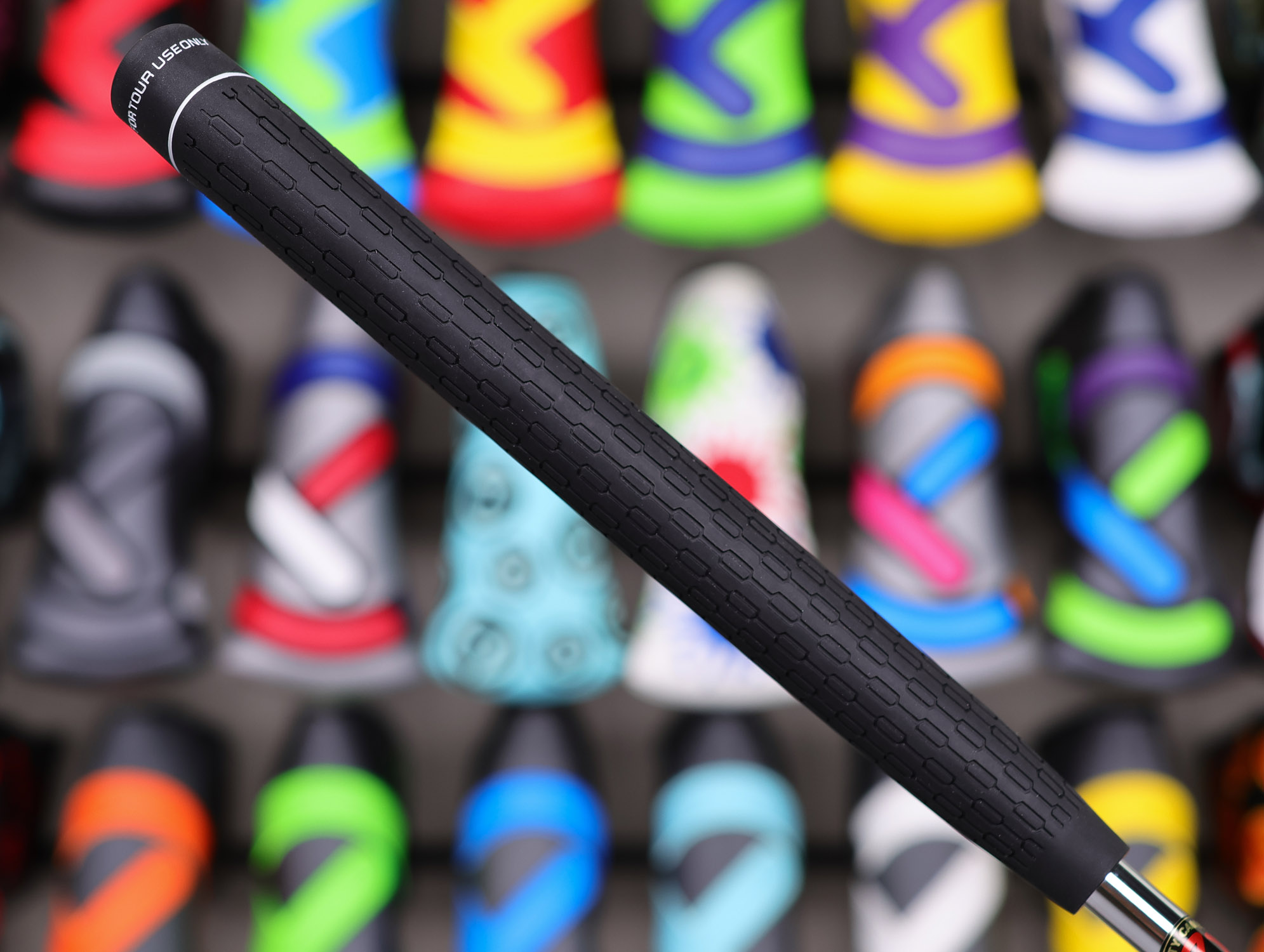 Scotty Cameron 2026 Tour Only Phantom 7.2 Circle T 360G w/ Top Line & Carbon Steel "Chain-Link" Milled Insert - Image 9