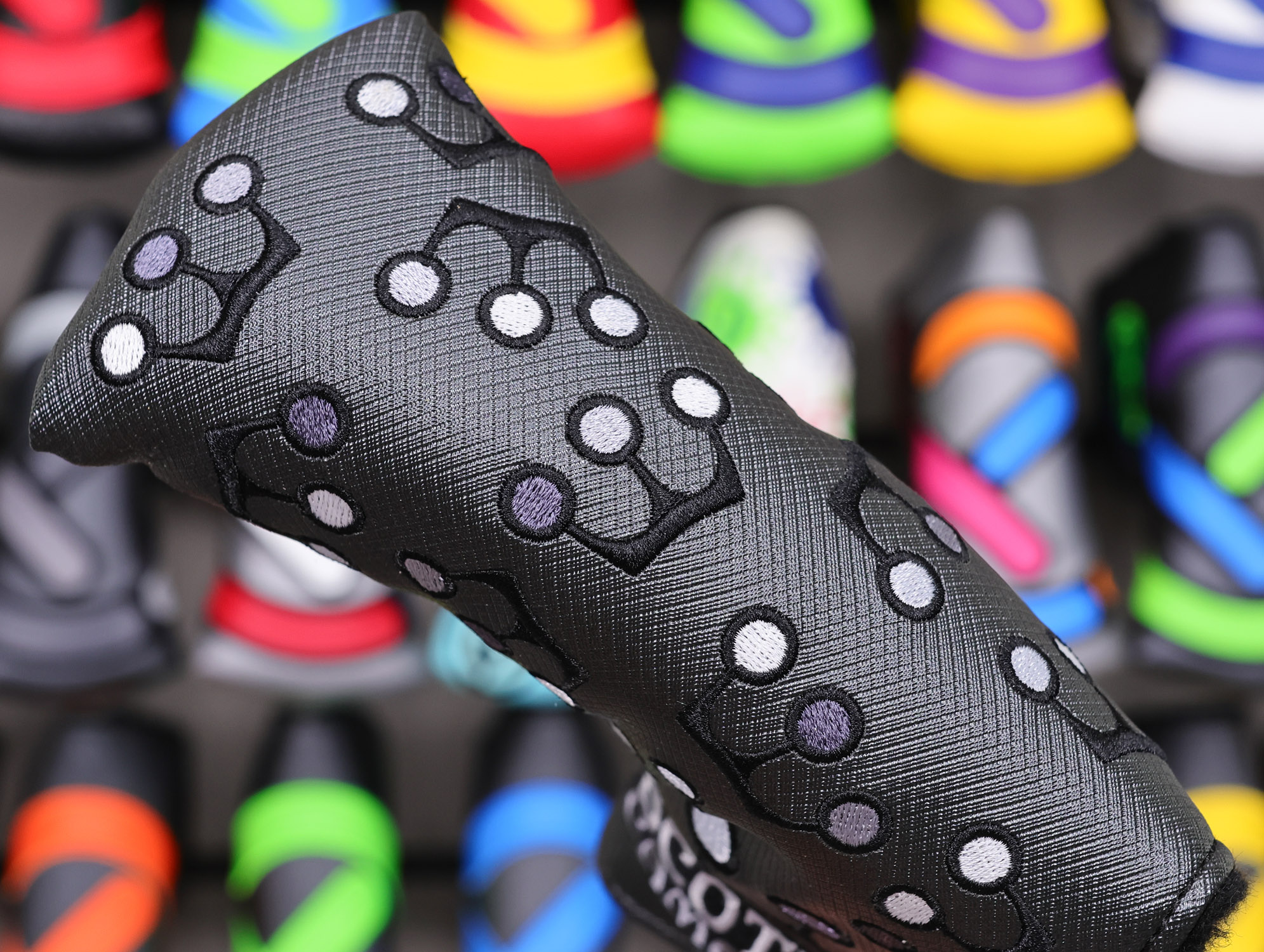 Scotty Cameron Tour Only Brushed Black Carbon 009 Circle T 350G w/ Crowned Flying Script Titleist "T" Stamps - Image 8