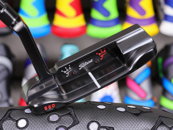 scotty cameron tour only brushed black carbon 009 circle t 350g putter with flying script titleist t stamps golf club