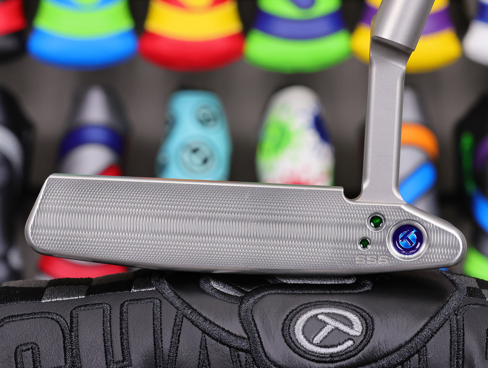 scotty cameron tour only sss timeless beach tourtype circle t 350g putter with sound slot golf club