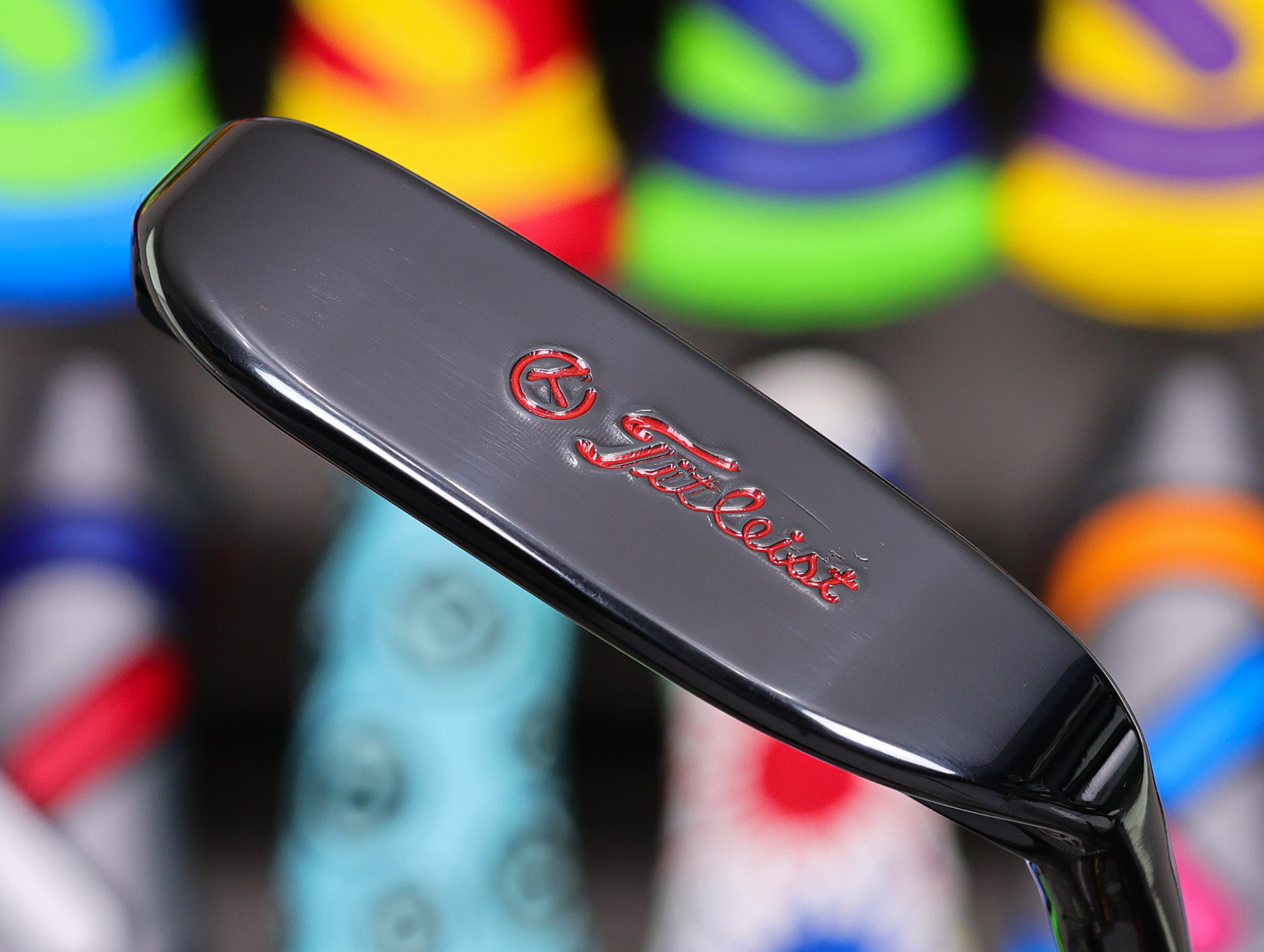 scotty cameron tour only brushed black carbon napa circle t handstamped putter with script titleist stamp golf club