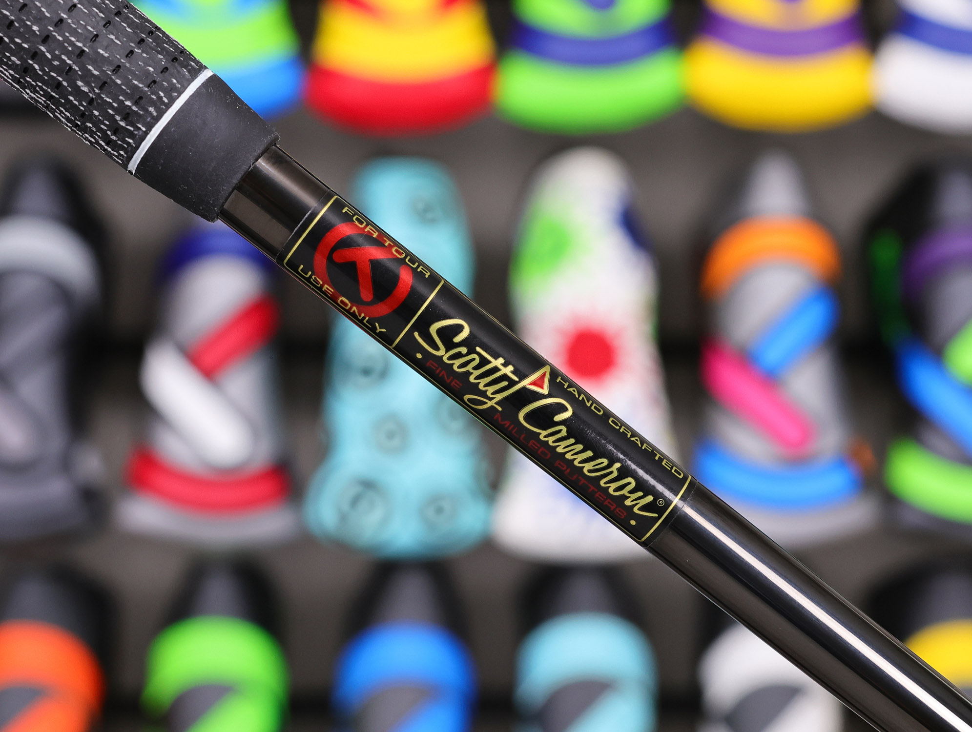 Scotty Cameron Tour Only Studio Style Fastback 1.5 Circle T 360G w/ "Chain-Link" Carbon Steel Insert & BLACK Shaft - Image 7
