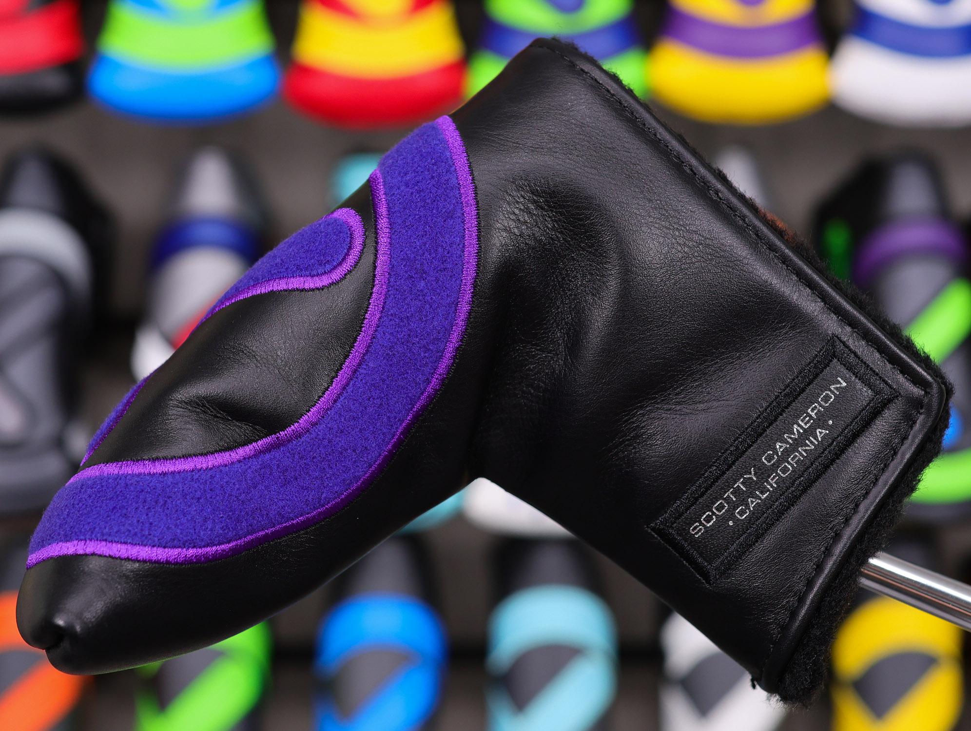 scotty cameron encintas california gallery vault exclusive black genuine leather with purple velvet industrial circle t blade headcover