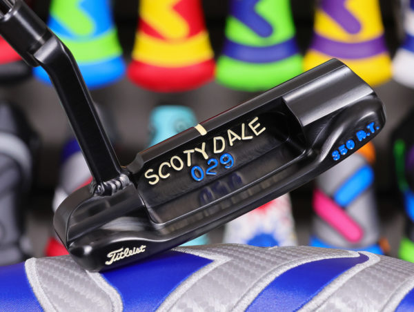 scotty cameron tour only brushed black carbon masterful 009m 029 roll top circle t 350g putter with extreme toe stamp golf club