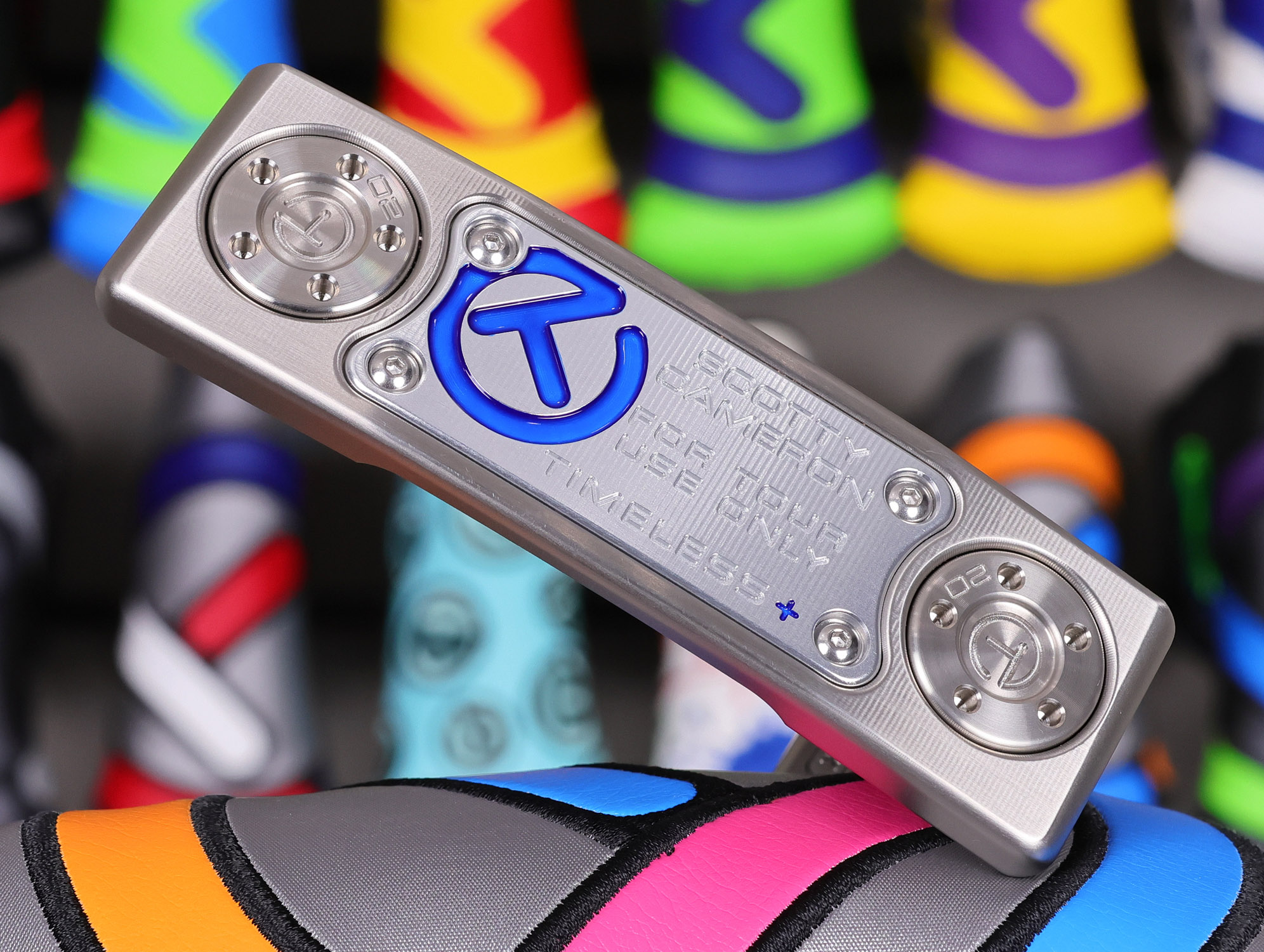 scotty cameron tour only buttonback timeless plus teryllium insert circle t 360g putter with translucent blue paint fill golf club