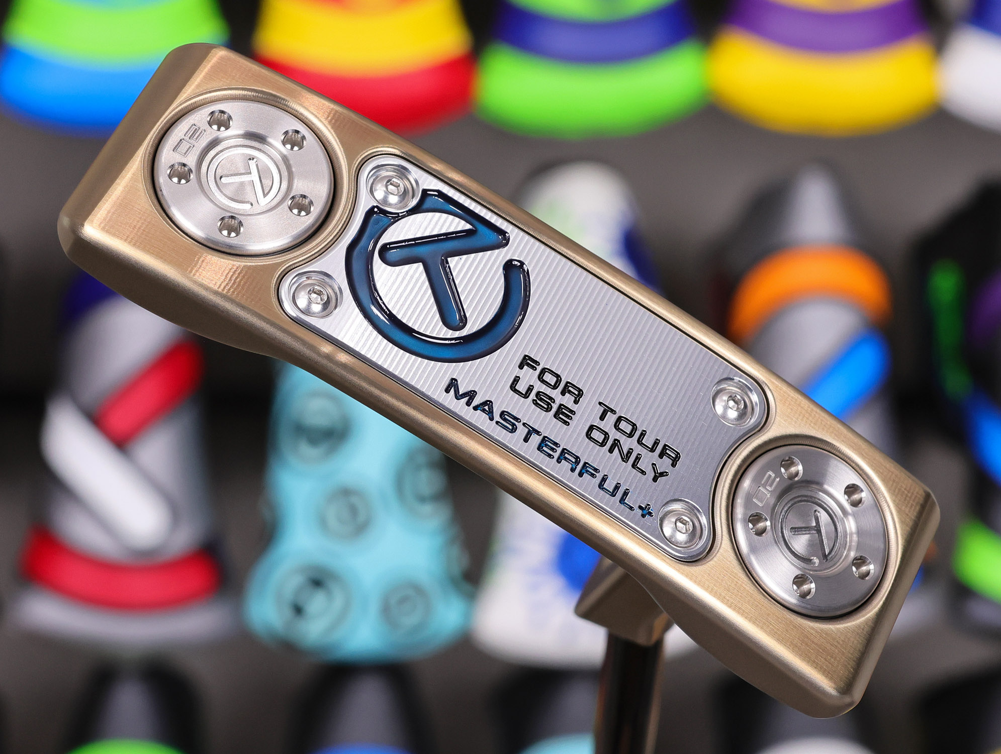 scotty cameron tour only deep milled chromatic bronze sss masterful plus tourtype circle t 360g putter with sea bubble blue translucent paint fill and double milled sight dot golf club